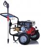 máy rửa xe cao áp chạy bằng xăng